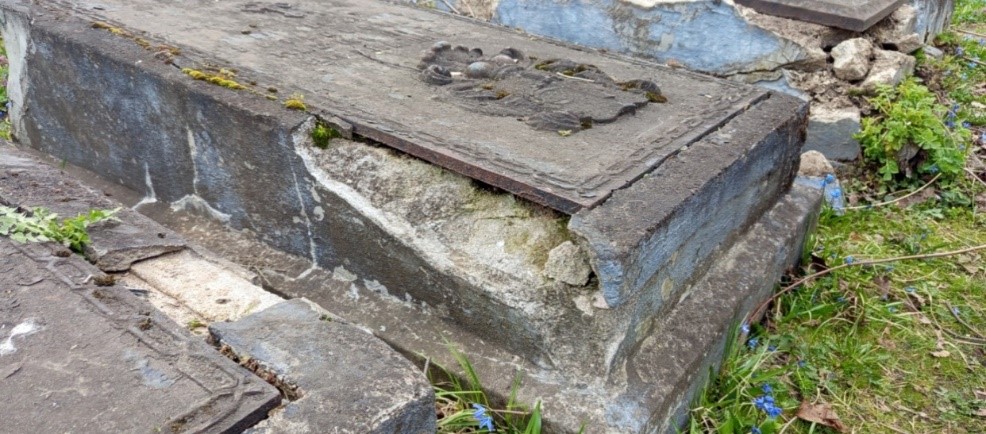 Фотография надгробия