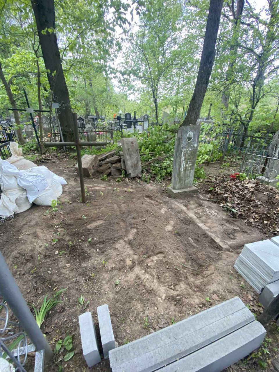 Фотография надгробия