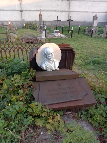 Фотография надгробия
